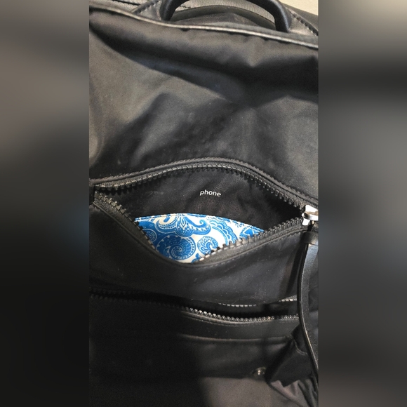 Lululemon black backpack - Picture 2 of 10